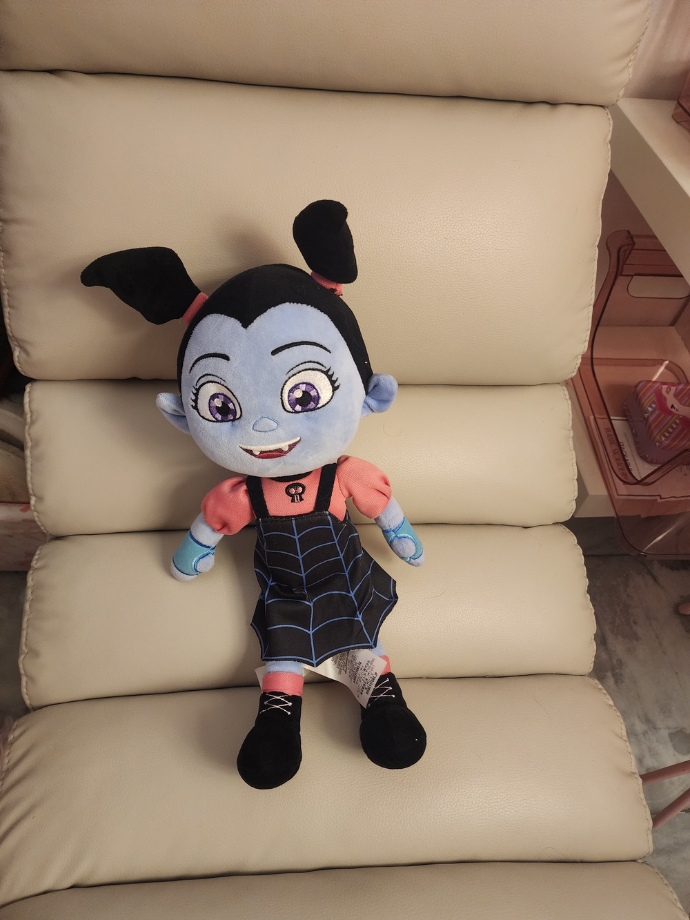 Vampirina Plush Doll - GUC